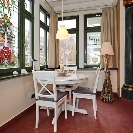 Laura 01 Apartment Ostseebad Kühlungsborn